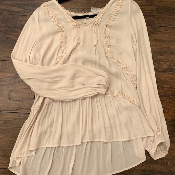 New RO&DE Blouse - Picture 2 of 6